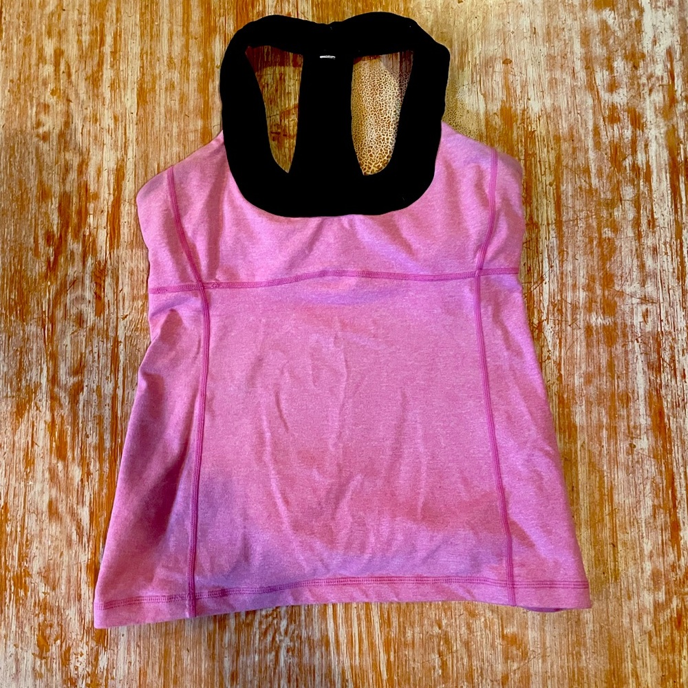 Lululemon athletic top